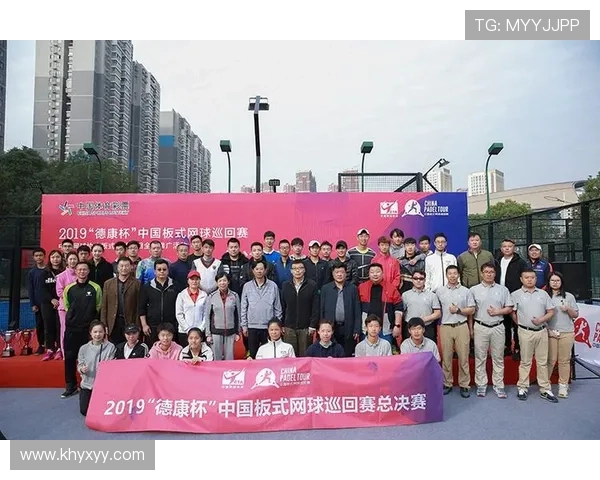 成都网球队与重庆网球队赛后复盘分析灵活性表现及战术调整探讨 成都网球队与重庆网球队赛后复盘分析灵活性表现及战术调整探讨